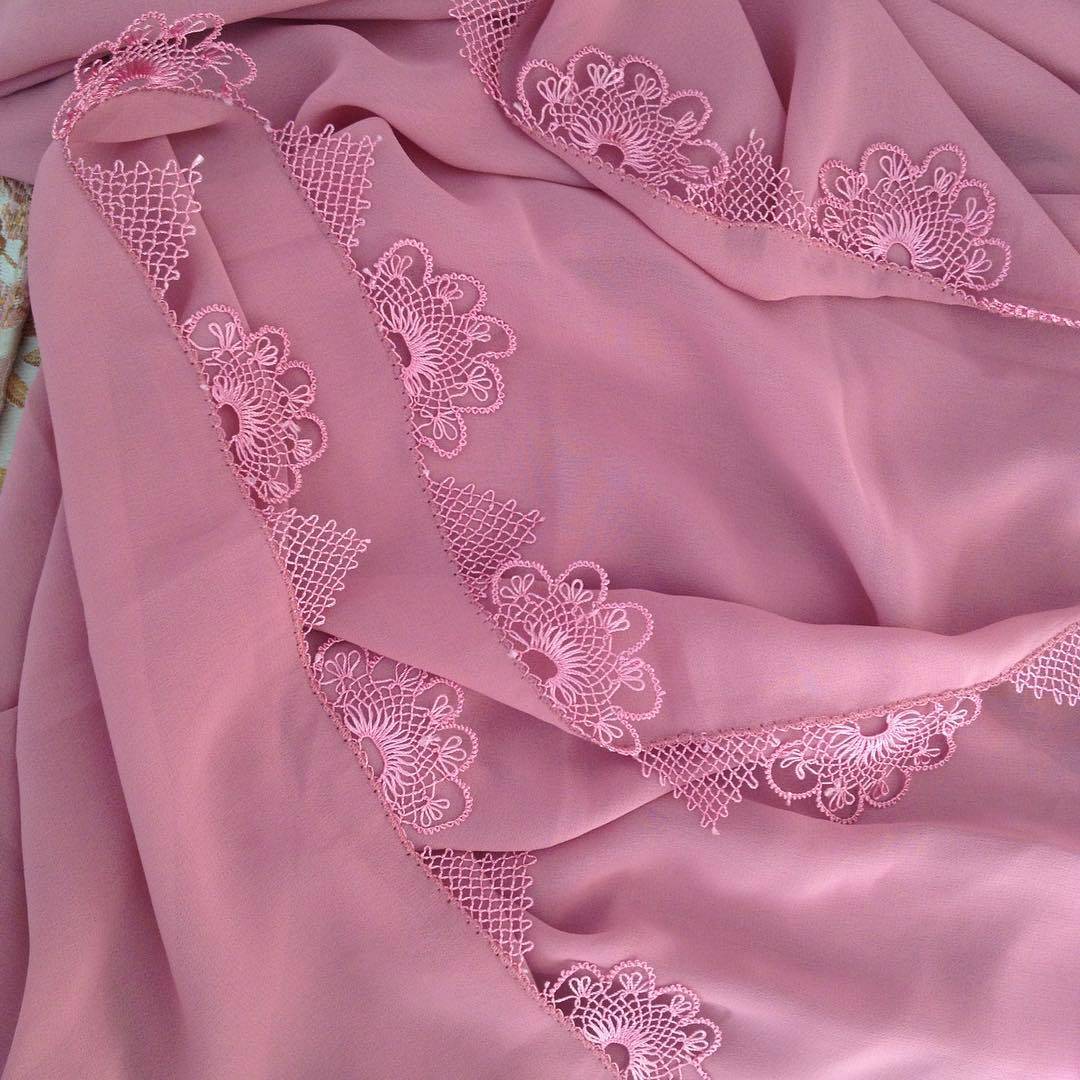 İğne oyası pembe tülbent