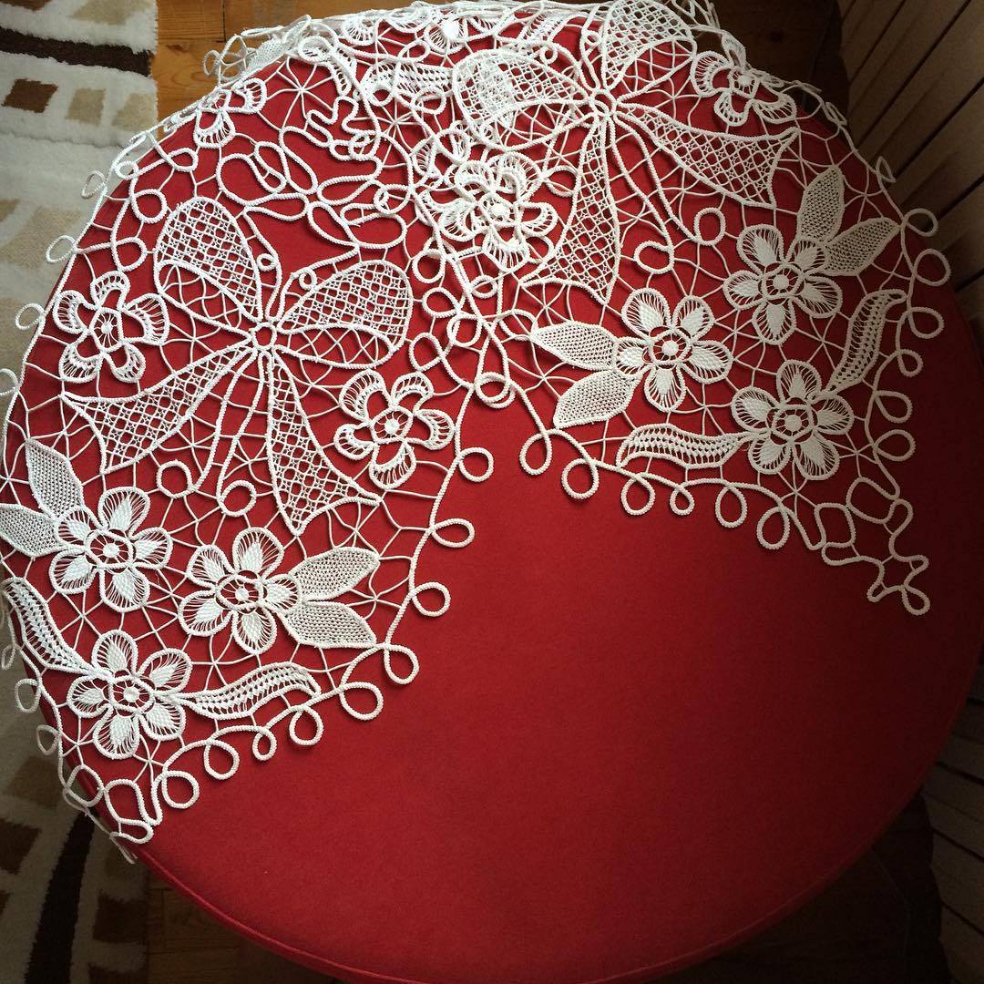 Dantel Anglez Yeni Sehpa Örtüsü