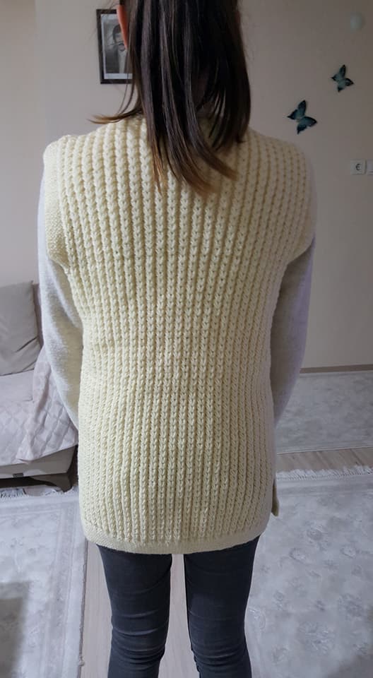 Yalancı Saç Örgüsü Modeli Bayan Yeleği 4